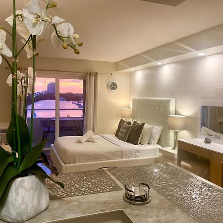 Modern Waterfront Apartment With Miami Skyline View, Free Parking 5 Mins Drive To Miami Beach Eksteriør bilde