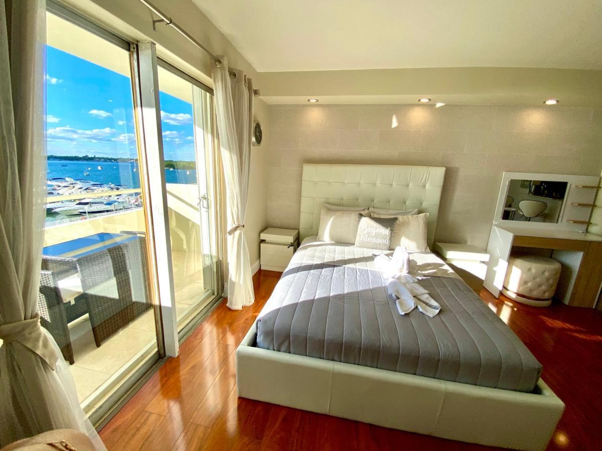 Modern Waterfront Apartment With Miami Skyline View, Free Parking 5 Mins Drive To Miami Beach Eksteriør bilde