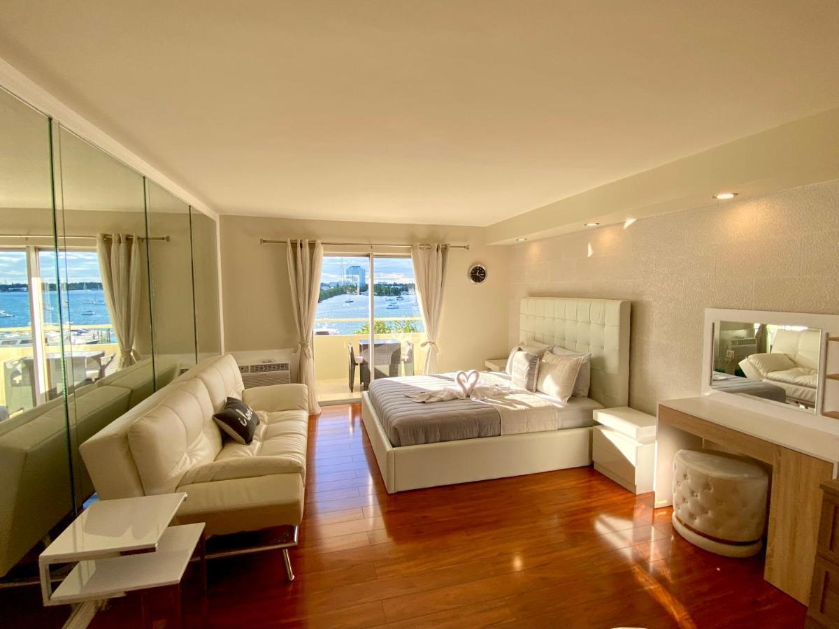 Modern Waterfront Apartment With Miami Skyline View, Free Parking 5 Mins Drive To Miami Beach Eksteriør bilde