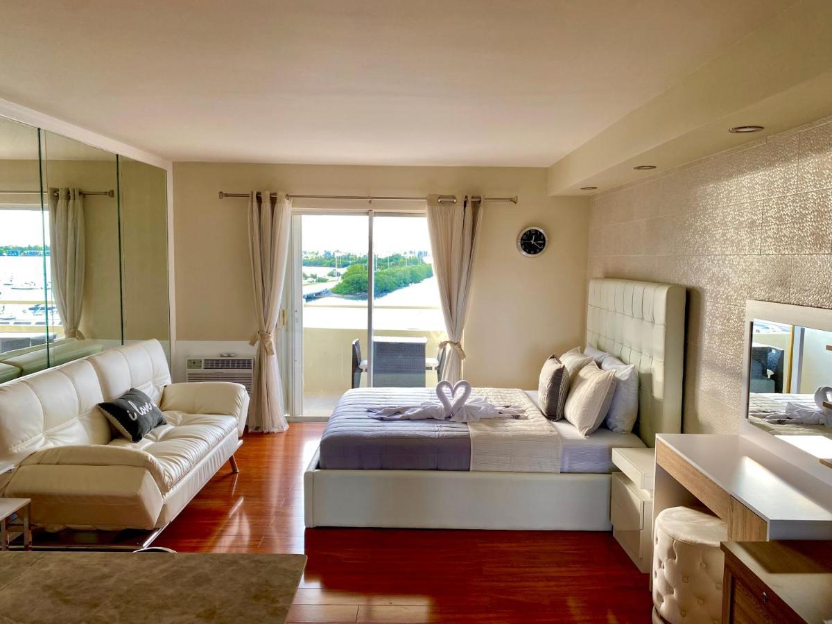 Modern Waterfront Apartment With Miami Skyline View, Free Parking 5 Mins Drive To Miami Beach Eksteriør bilde