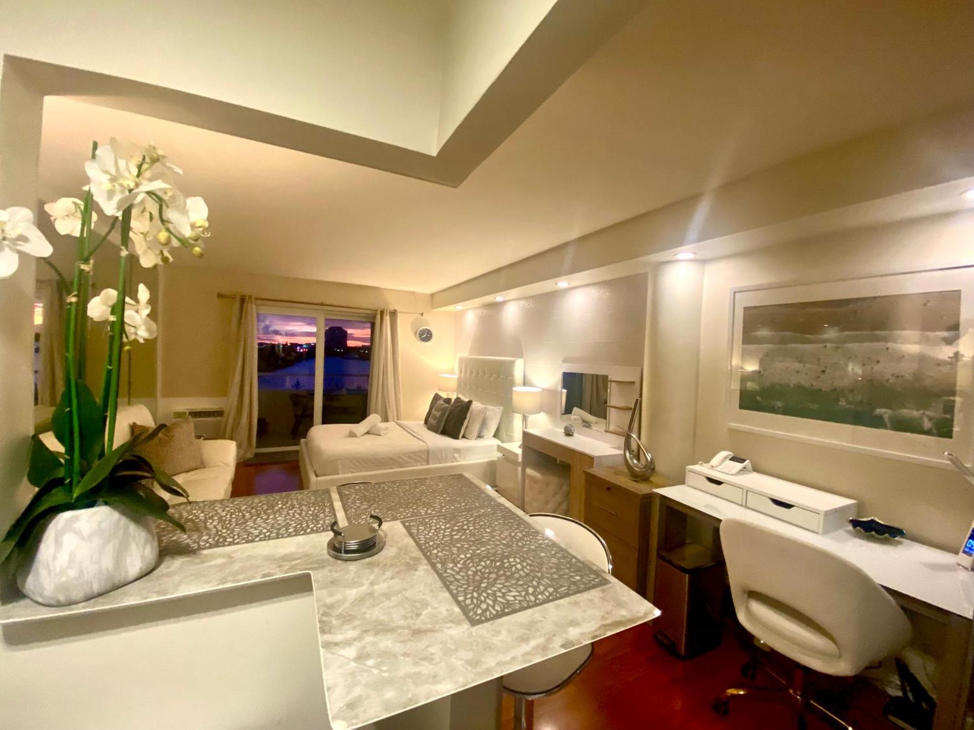 Modern Waterfront Apartment With Miami Skyline View, Free Parking 5 Mins Drive To Miami Beach Eksteriør bilde